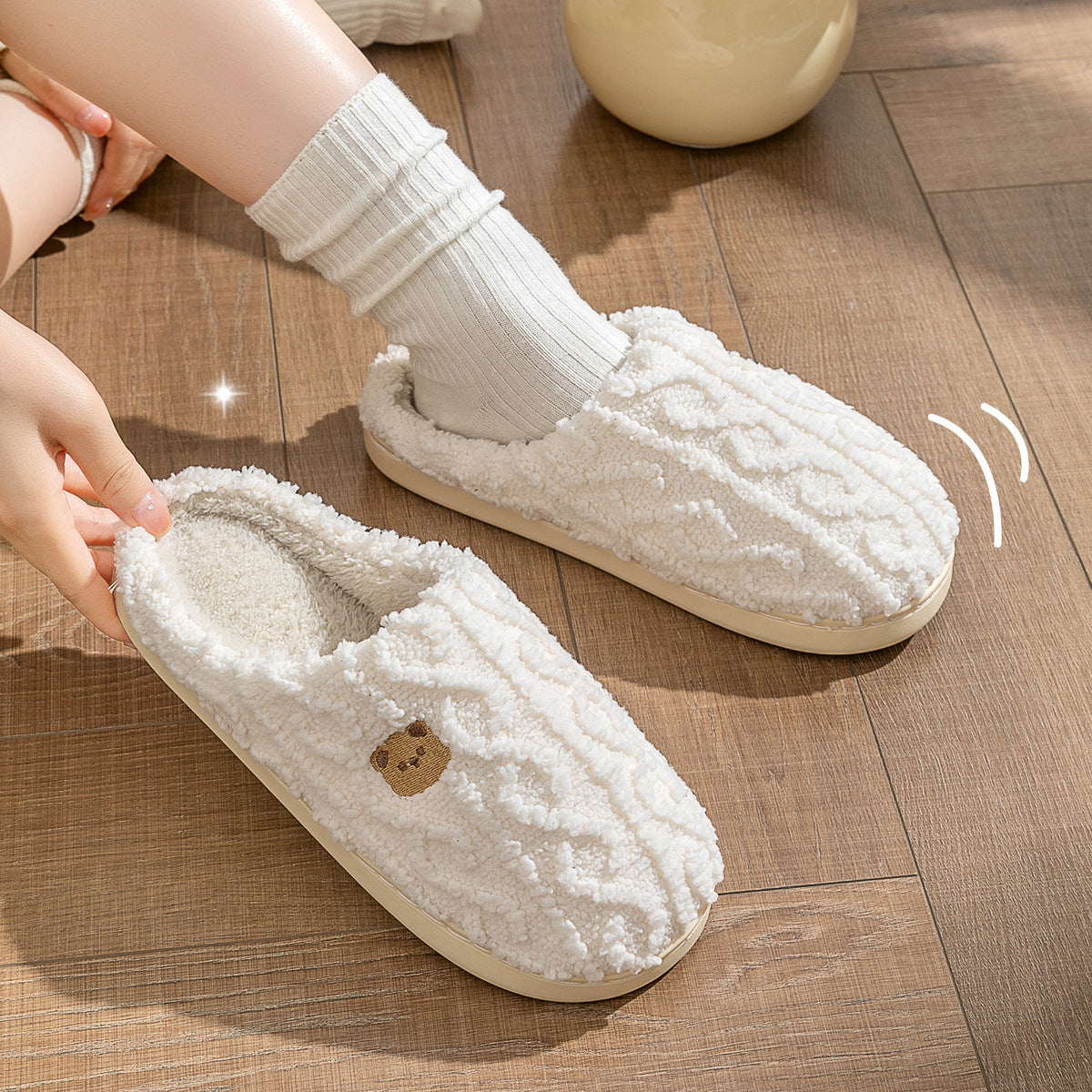 Women's Autumn And Winter Non-slip Soft Soled Cotton Slipper